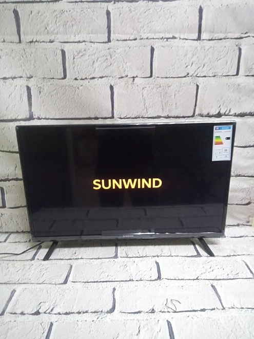 Телевизор Sunwind SUN-LED32XS300