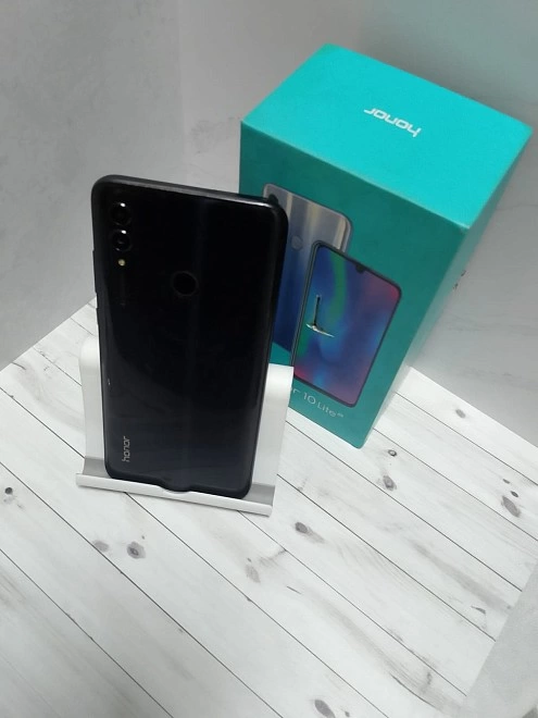 Смартфон Honor 10 Lite 3/64 gb