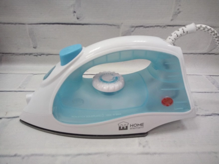 Утюг Home Element HE-IR216