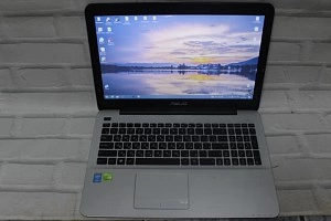 Ноутбук Asus intel i3 5010U 2.1GHz/DDR3 8Gb/HDD500/Nvidia 940M