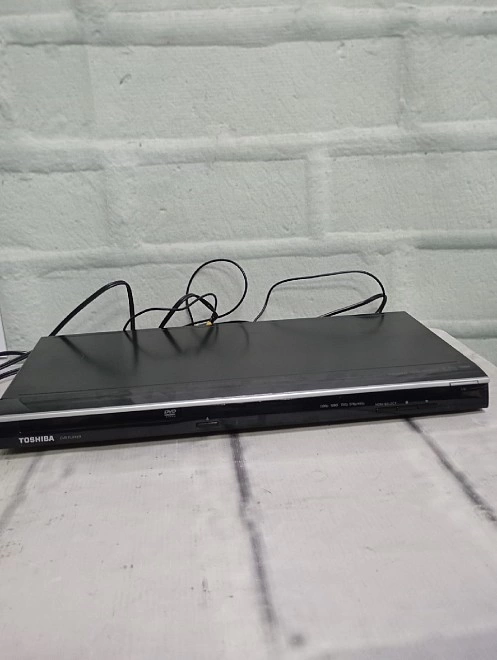 DVD плеер Toshiba SD4010KR