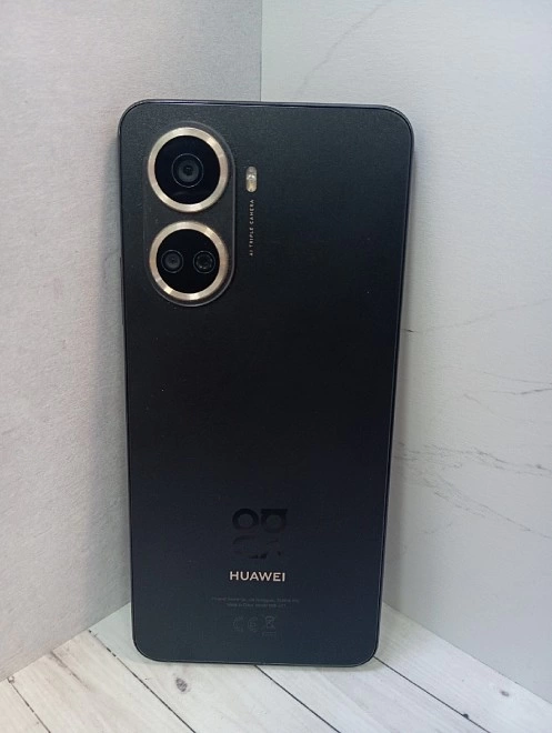 Смартфон HUAWEI Nova 10 se