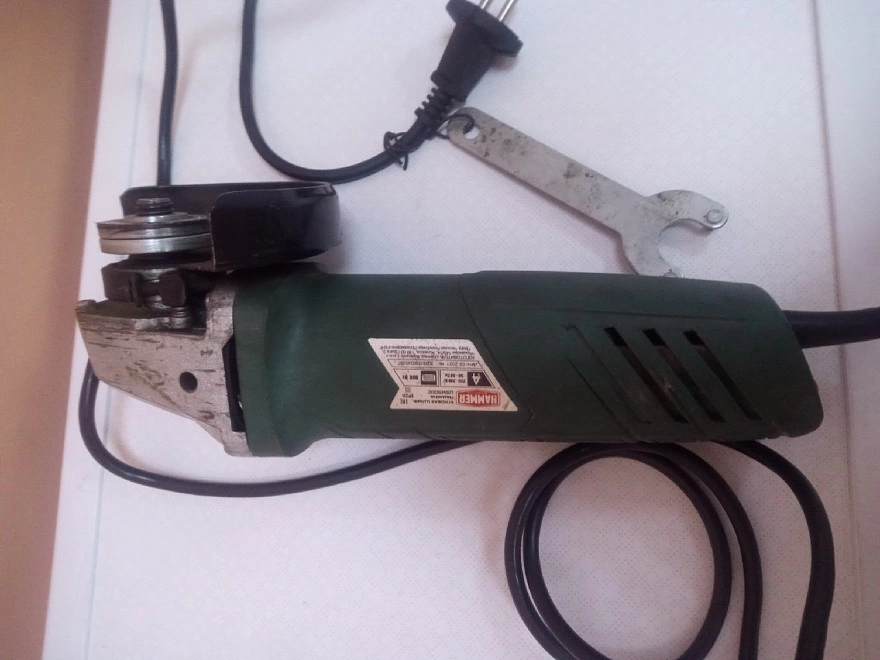 Болгарка Hammer USM900E