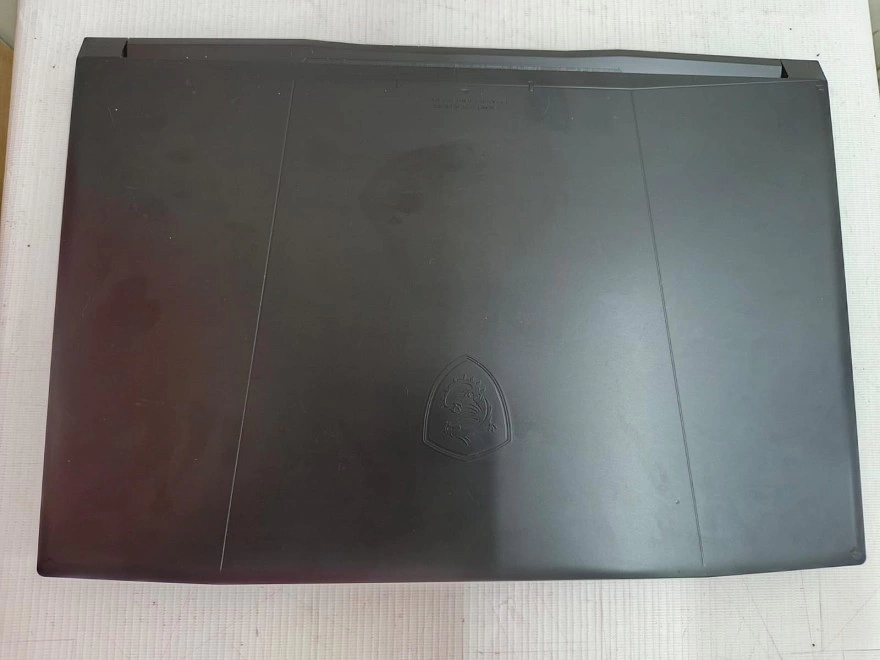 Ноутбук MSI i5-1126H/2.60GHz/озу 8 гб/GeForce GTX 1650/50гб