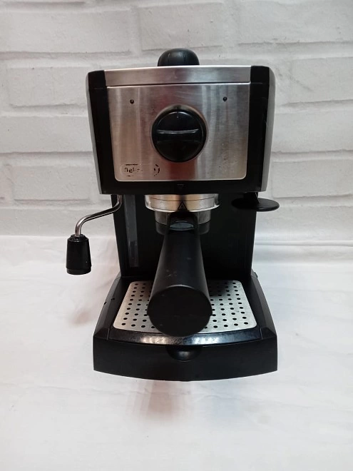 Кофеварка Delonghi EC156