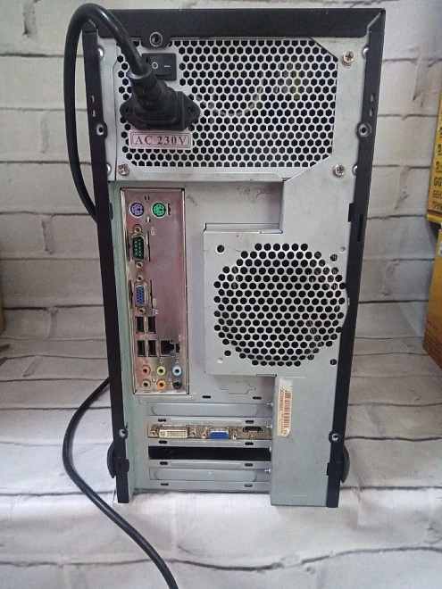 Системный блок No name Core 2 Qvad-Q8400 2.66GHz/4Gb/300Gb/GeForce GT 440