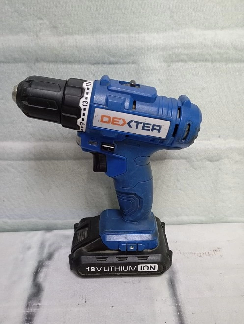 Шуруповерт Dexter ML-CD92-180S