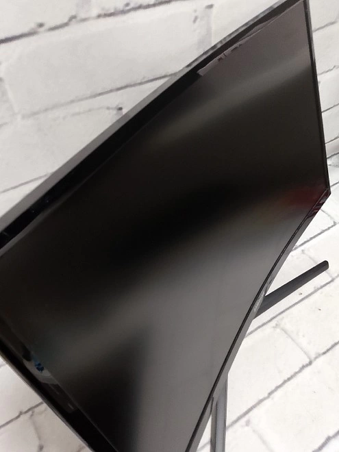 Монитор Samsung C24RG50FZI