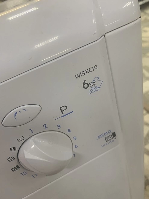 Стиральная машина Indesit WISXE10 (CSI)