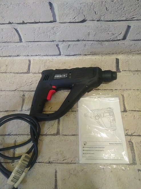 Перфоратор Deshi Z1c-DS-16D