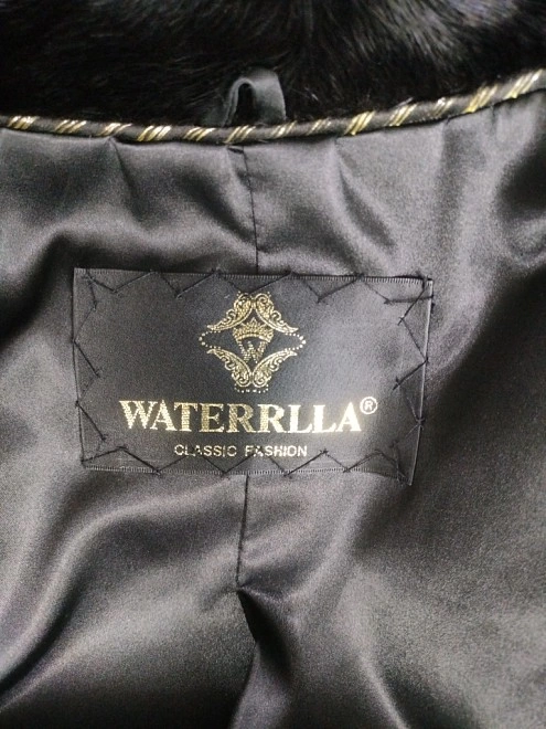 Шуба WATERRLLA 40р-р.