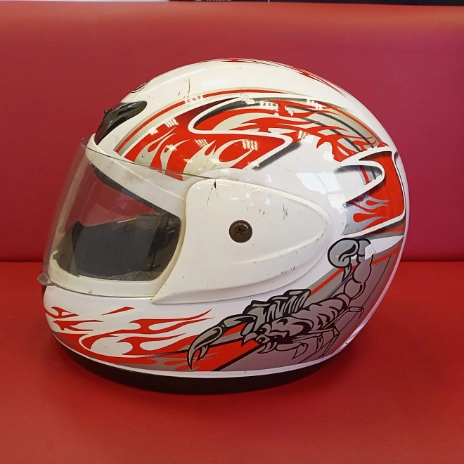 Шлем YEMA Helmet 