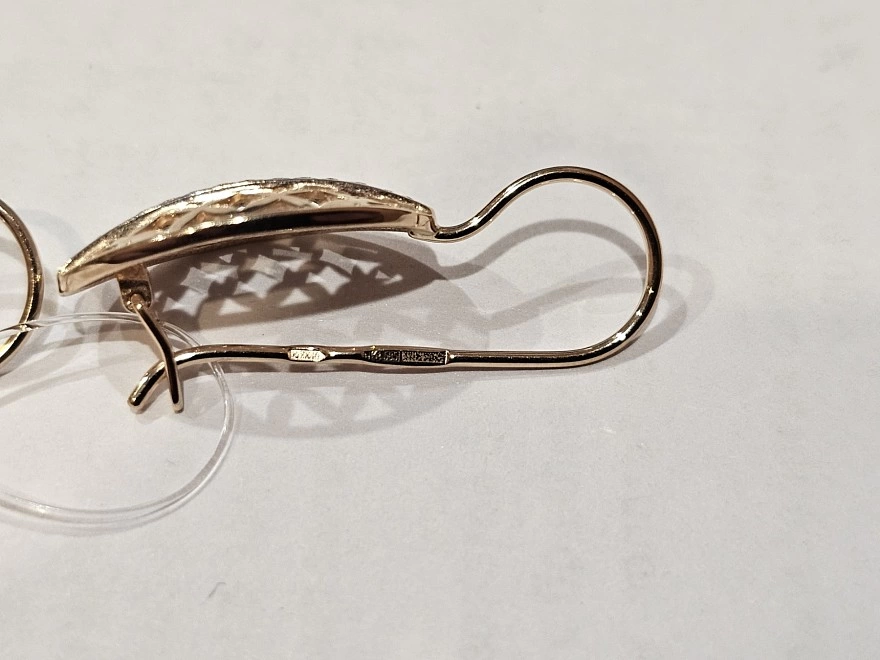Серьги золотые с камнями  585пр 3,89гр (ФМ)