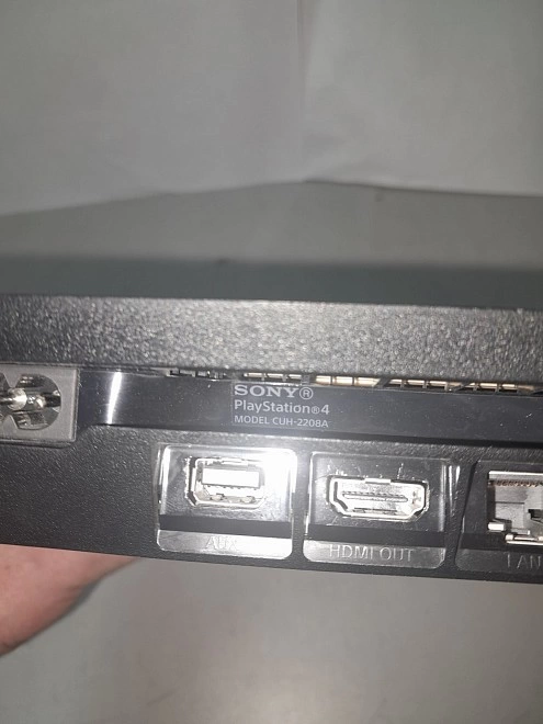 Игровая приставка PS4 Sony  PS4(SLIM)
