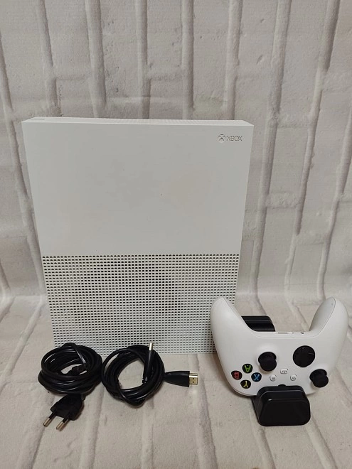 Игровая приставка X-Box One Microsoft Microsoft