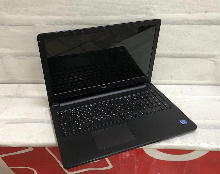 Ноутбук Dell Celeron N3060 2/2 по 1,6Ghz/ОЗУ 4/SSD 256Gb/Gr 1Gb