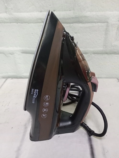 Утюг HOMECLUB SW-401