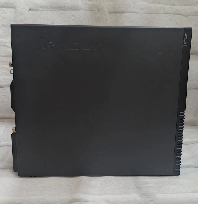 Системный блок Lenovo AMD A10  PRO-7800B 3.50GHz/8гб/Radeon R7 Graphics