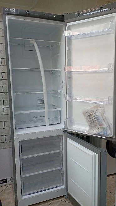 Холодильник Indesit ITS 4200G