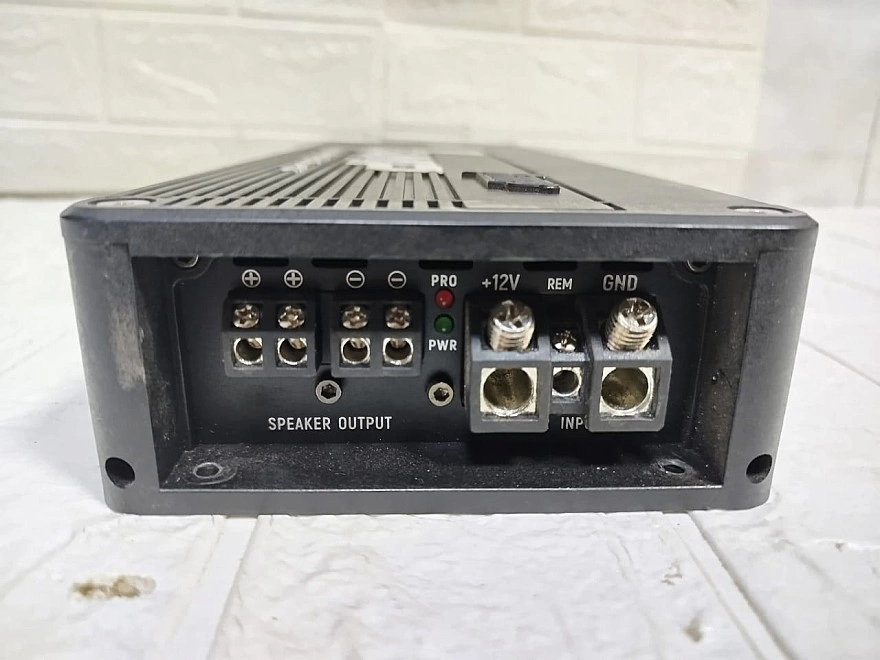 Усилитель AMP PRO 1.2000