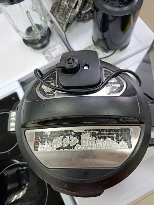 Мультиварка REDMOND RMC-PM380