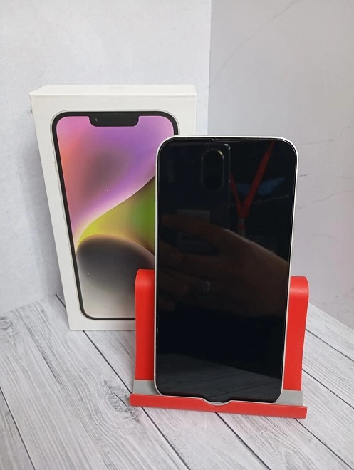 Смартфон Apple iPhone 14 6/128гб