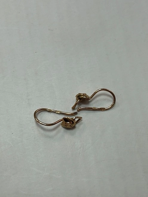 Серьги золотые 375 проба 0,805 гр (ФМ)