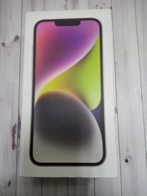 Смартфон Apple iPhone 14 128 ГБ