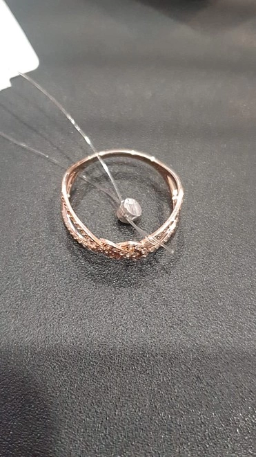 Кольцо золотое с камнями  585пр 19р-р 1,91гр ФМ