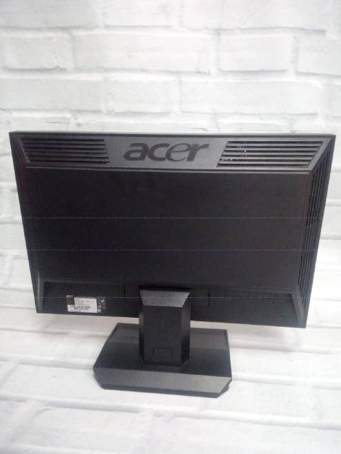 Монитор Acer V193WV