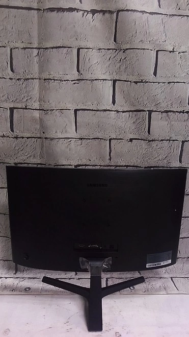 Монитор Samsung  C24F396FHI 23.5"