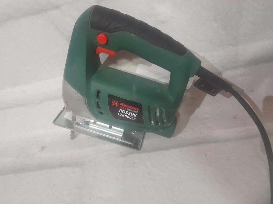 Электролобзик Hammer Flex LZK500LE
