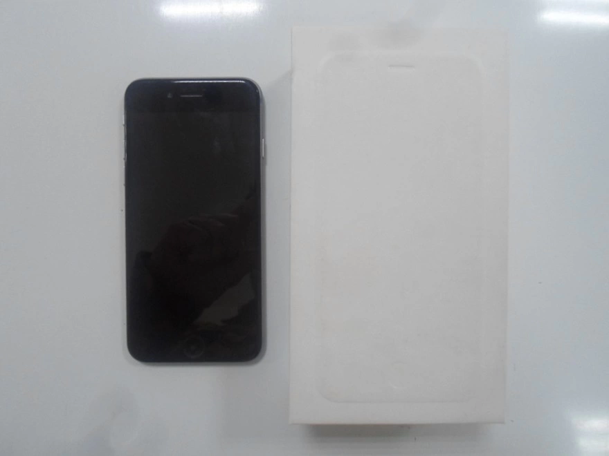 Смартфон Apple 6 16gb