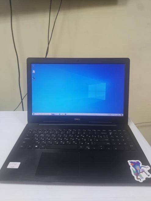 Ноутбук Dell i5-8250U 1.6ГГц/12Гб/120Гб/AMD R7 M460