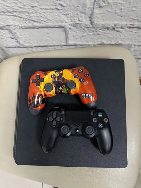 Игровая приставка PS4 PlayStation 4 CUH-2208B Slim 1ТБ