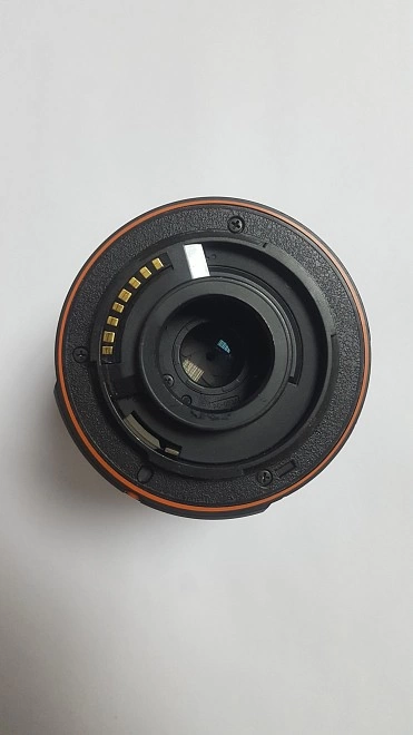 Объектив Sony DT 18-55mm f/3.5-5.6 (SAL-1855)