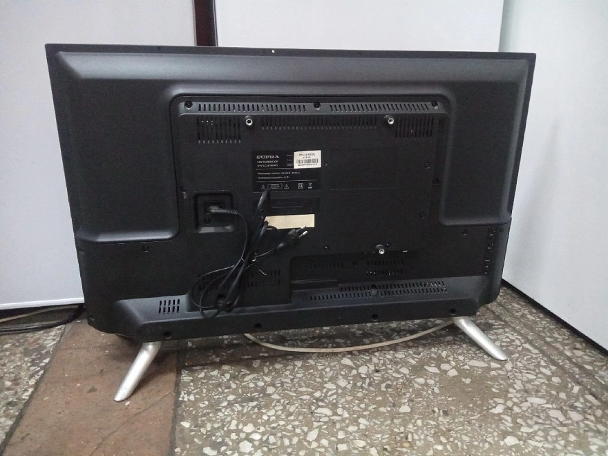 Телевизор SUPRA STV-LC32ST880WL черный