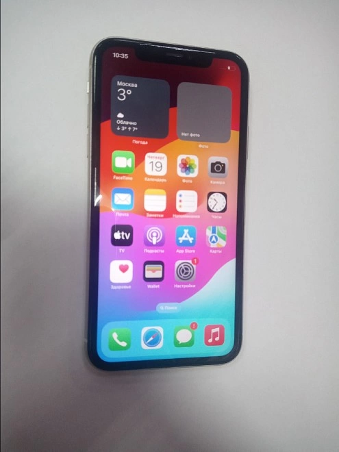 Смартфон Apple iPhone 11 64 ГБ