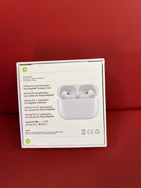 Наушники AirPods Pro