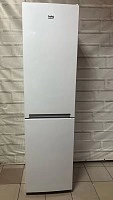 Холодильник Beko RCSK335M20W