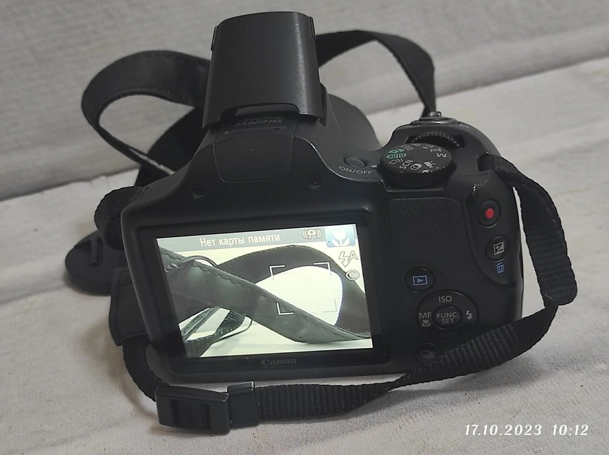 Фотоаппарат зеркальный Canon PC2152