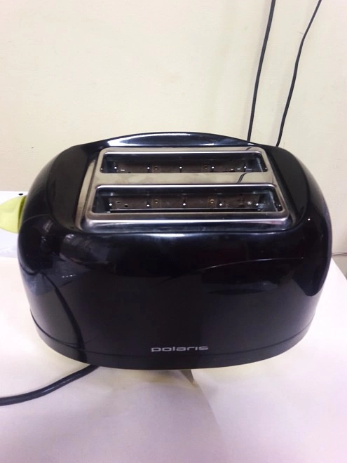 Тостер Polaris  PET 0702LB