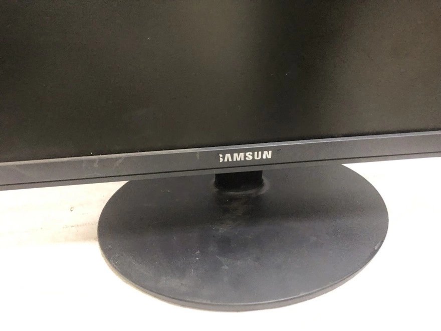 Монитор Samsung E1920NR