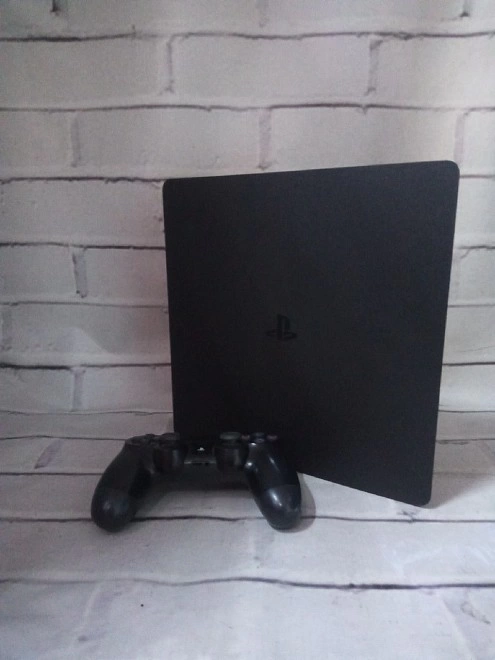 Игровая приставка PS4 PlayStation 4 500 gb