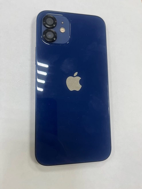 Смартфон Apple iPhone 12 64Gb