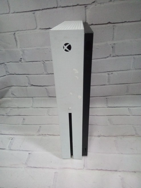 Игровая приставка X-Box One Microsoft One S (1681) 500Gb