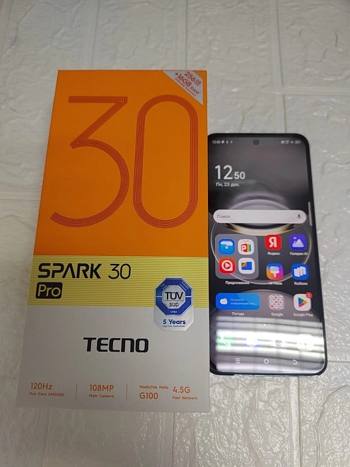 Смартфон Tecno Spark 30 Pro 8/256