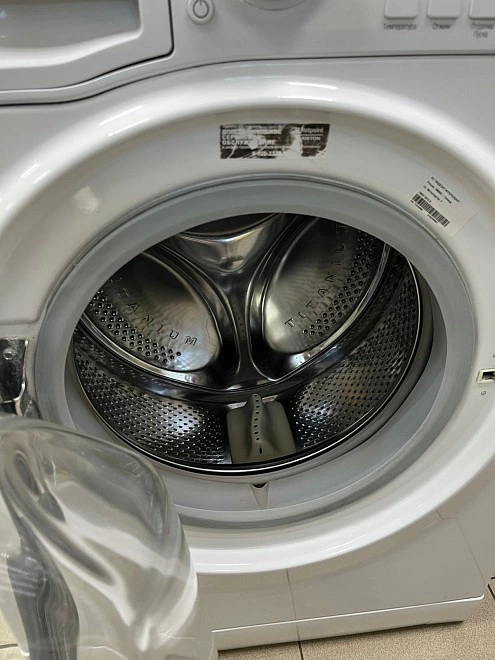 Стиральная машина Hotpoint Ariston VWSF 6013