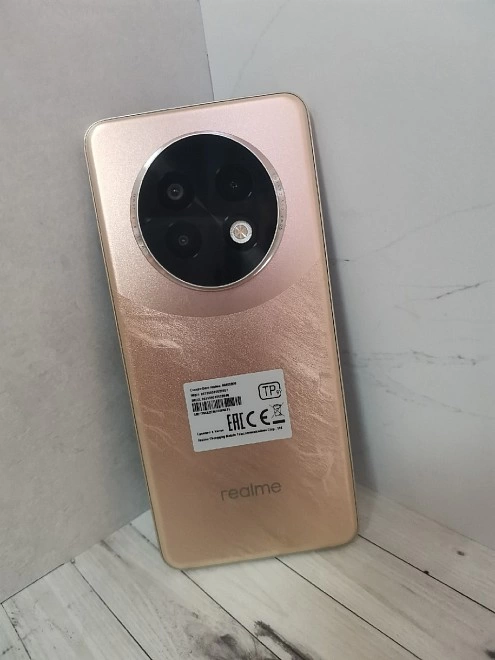 Смартфон Realme 13+ 12/256