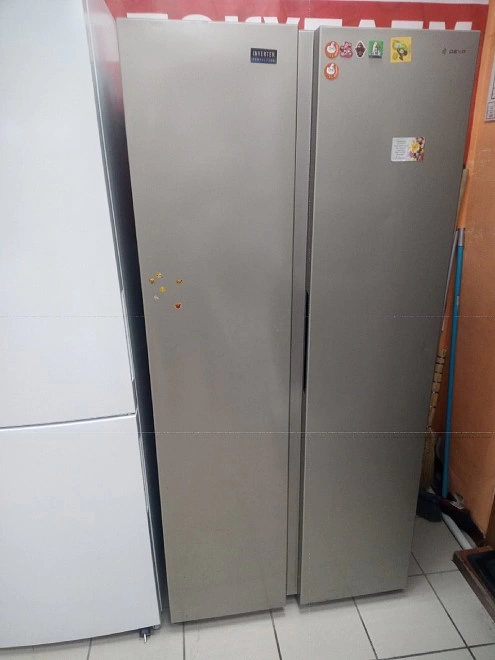 Холодильник Dexp SBS440AMA